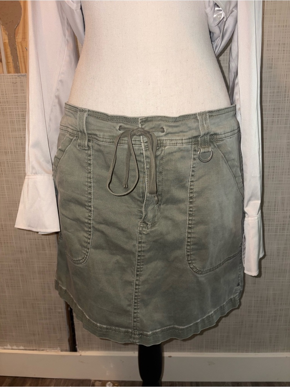 Source Unknown Olive Green Drawstring Utility Skort